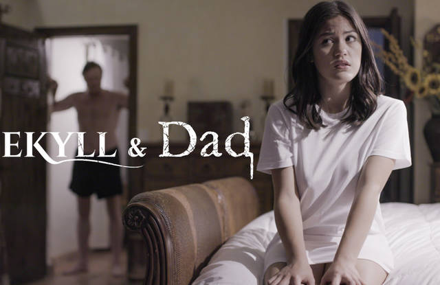 Очередная напряженная ночка шатенки со сводным папочкой. Очередная напряженная ночка шатенки со сводным папочкой.